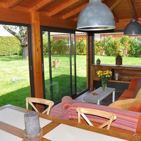 B&B La Cerisaie Francheleins Bagian luar foto